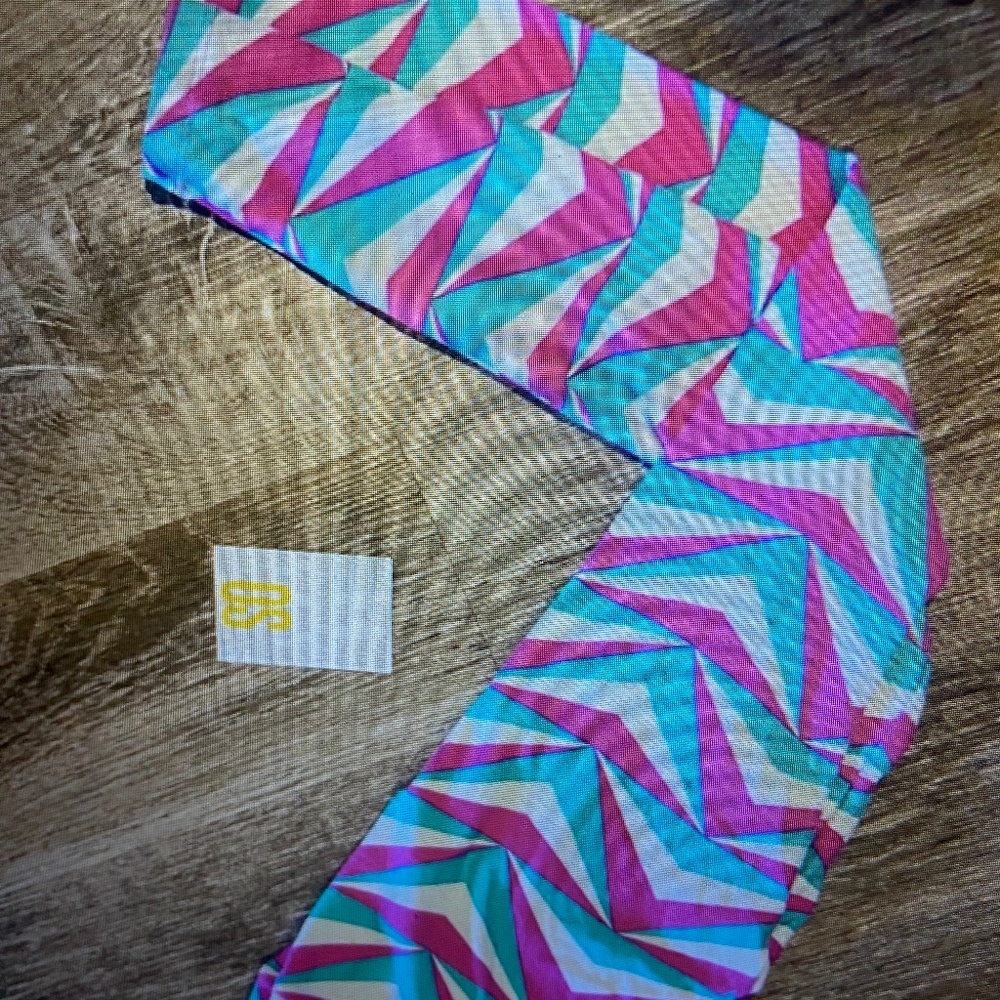 Lularoe os leggings geometric print new with tag
